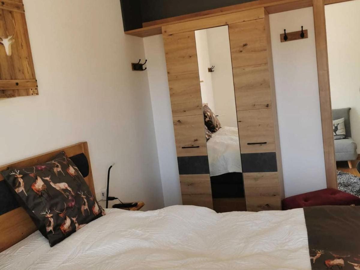 Apartment With Ski Bus On The Doorstep Mauterndorf  Eksteriør billede
